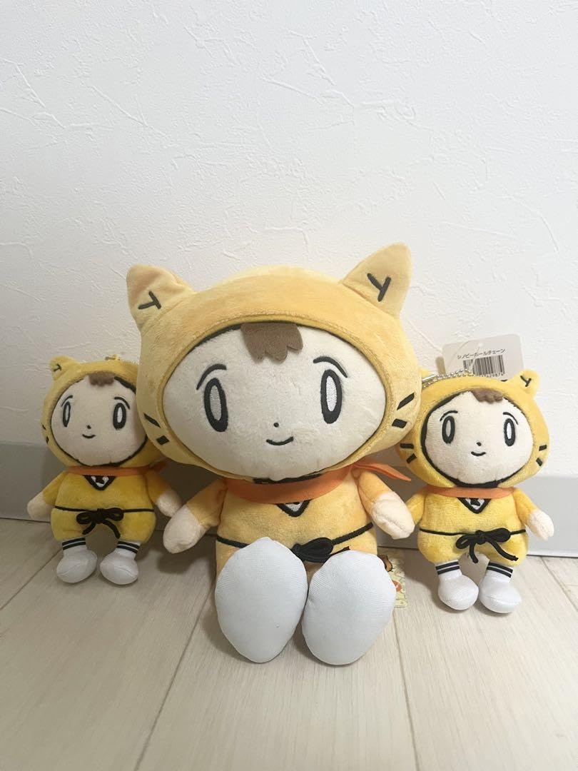 Amazon.co.jp: シノビーぬいぐるみ シノビーボールチェーン おすわり